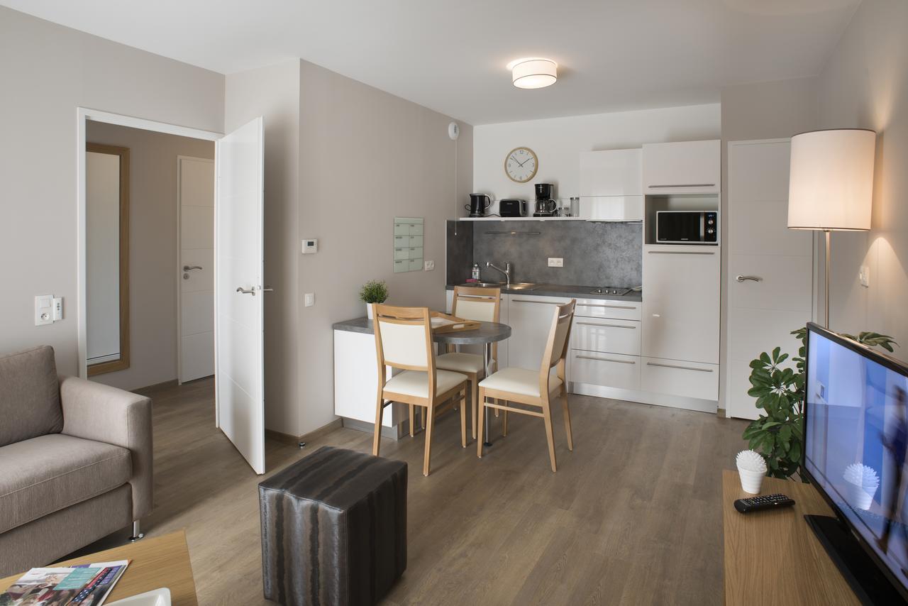 Domitys La Cite Des Princes Aparthotel Оранж Екстериор снимка